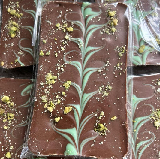 Viral Dubai Pistachio Kunafa Chocolate Bar (90g) Can’t Get Kunafa Of It ‘